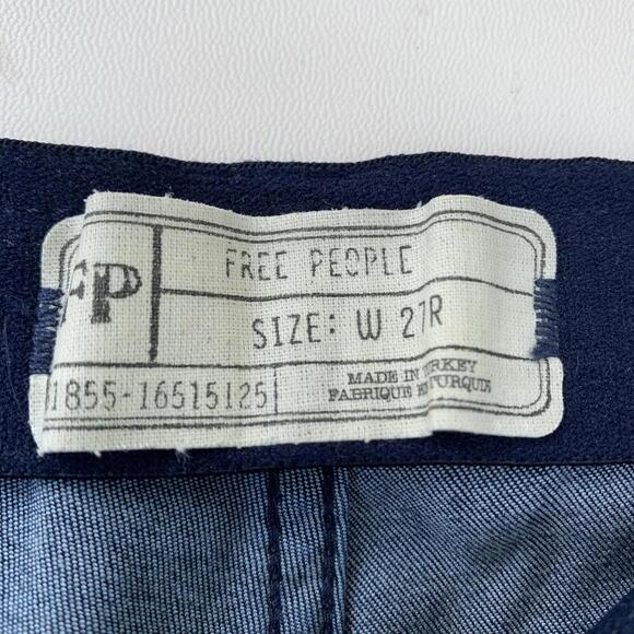 Free People  Flare Jeans Blue Pull On  Stretch Jeans Sz 27 Or Small - Picture 5 of 7